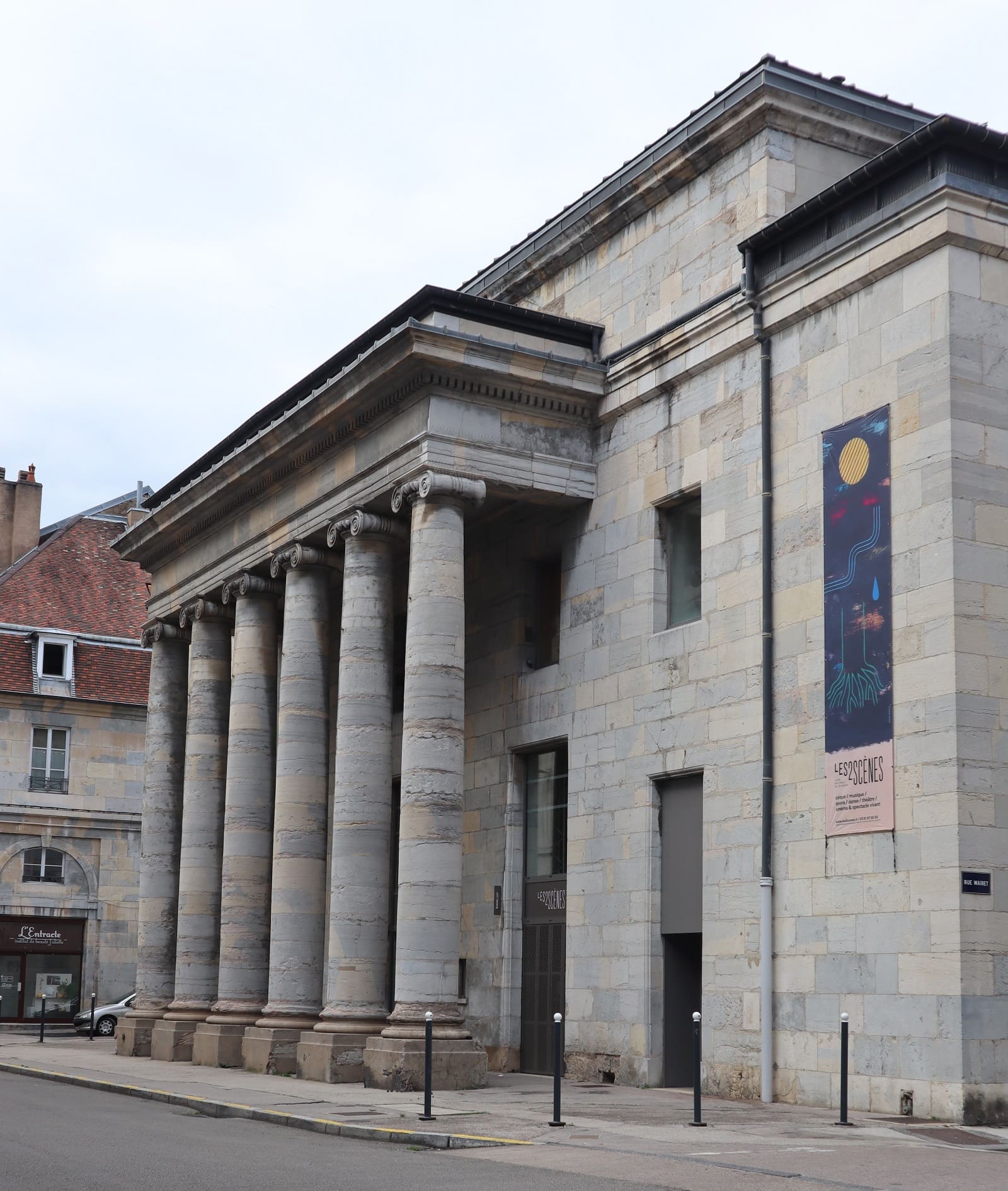 Besançon_(25)_Théâtre_Ledoux_-_Extérieur_-_02