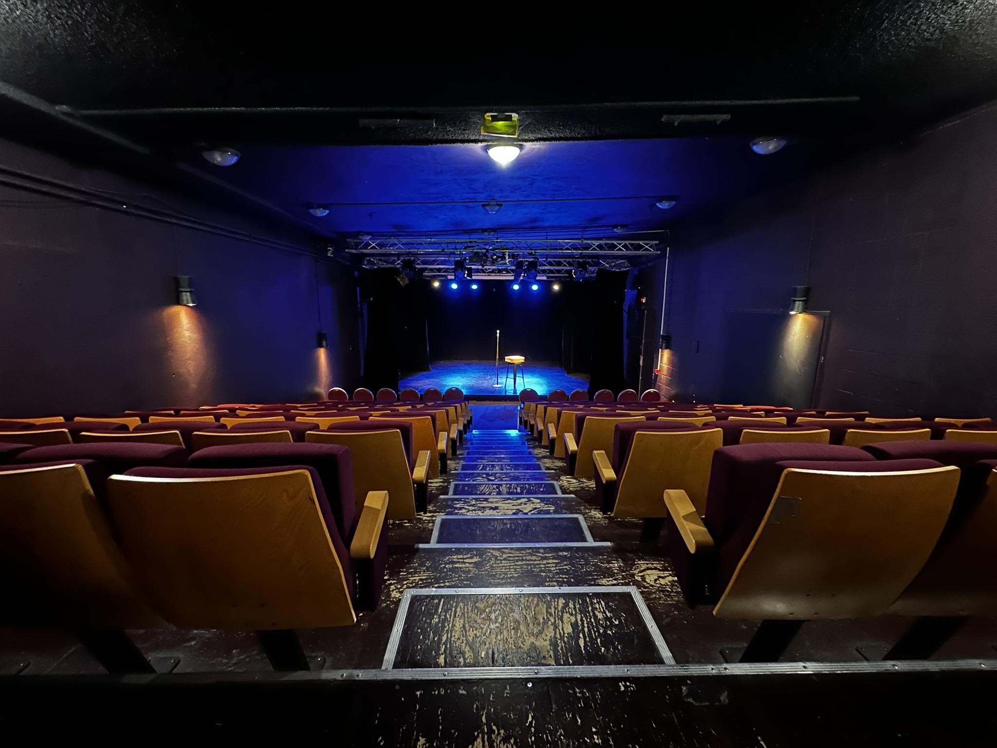 Salles – LE SCENACLE