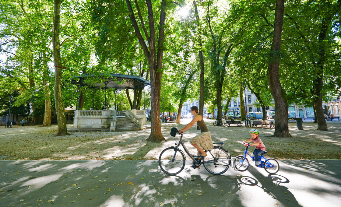 4-place-granvelle-besancon-m_coquard_et_e-5-1120x680-1641806000